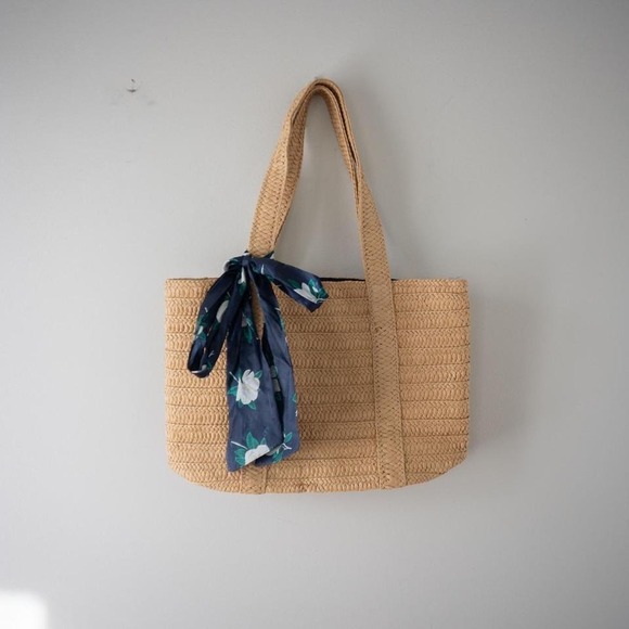 Draper James Handbags - Draper James Straw Tote with Scarf